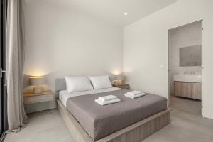 Luxury in Simplicity , Natures Touch , Mezzanine