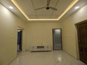 Raadha Logam - Gingee