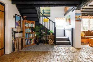 Tranquil Luxe in Country Cottage