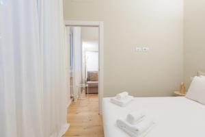 Primaticcio M1 Modern and Bright Apartment