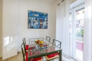 Modern apartment 100 meters from Piazza Mincio