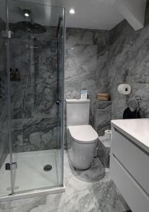 West Lyn Farm Bed & Breakfast