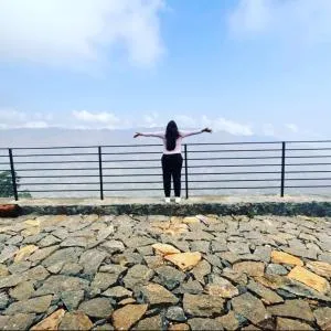 Yerushalayim - Муннар