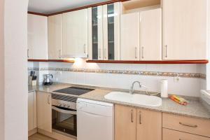 Apartamentos Turisticos Isla Grosa