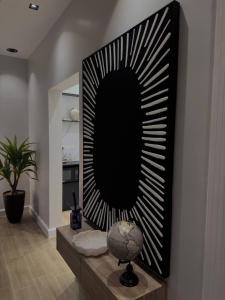 Sophisticated Malqa 1BR APT - Side Entrance