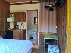 Recanto Cabanas amarela