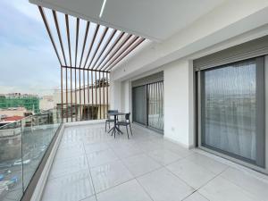 Cultural Retreat Near Stavros Niarchos Center