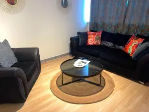 Penn Gardens Spacious 2 Beds - 1 - Friern Barnet