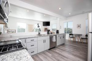 The Barber Loft-Close to Downtown 35 Mins to Ski