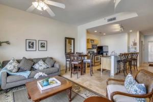 Pelicondo is an Ocean Front Condo with Beach View