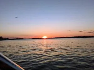 Captains Quarters Lake Life Dream Home 2bed 2bath - Кеноша