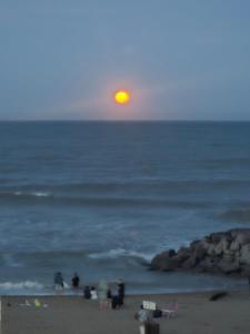 Depto con cochera cubierta adicional