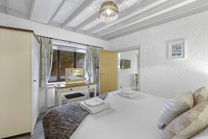 Puffling Perch - North East Escapes