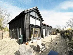 The Muse by The Suffolk Cottage Collection - 法拉姆灵厄姆