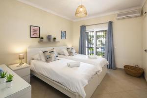 Villa at walking distance from center and beach!