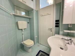 Luminous flat with a spacious terrace