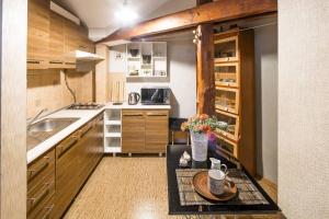 Apartment on Svobody Avenue 47