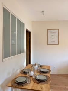 Magnifique appartement 2 chambres Aix & Cours Mirabeau