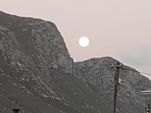 Bettys Bay Quaint Cottage