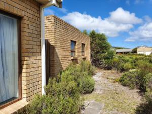 Bettys Bay Quaint Cottage