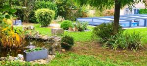 House 10 people, heated pool, countryside