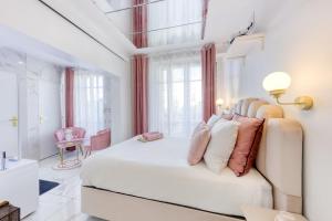 Appartements Love Room Suite Jacuzzi : photos des chambres
