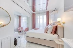 Appartements Love Room Suite Jacuzzi : photos des chambres