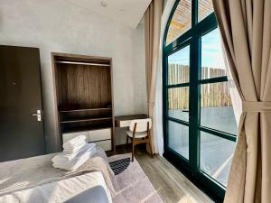 Meridian apartment service at Marina Long beach Phu Quoc