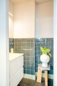 2-BR Getaway with MAS view