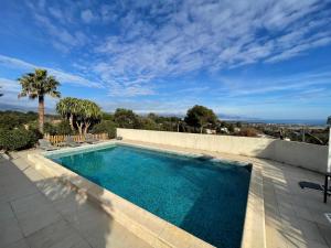 Maisons de vacances Villa Paloma - Great location - Sea View - Alps : photos des chambres