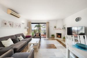 J02 Oasis de Calahonda - Apartment