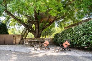 Cabane Perchée avec Jacuzzi, au Coeur du Luberon