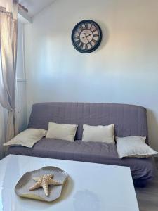 Aux beaux coquillages, vue mer et sur le port