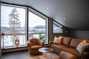 Deluxe Suite room in Mountain Lodge
