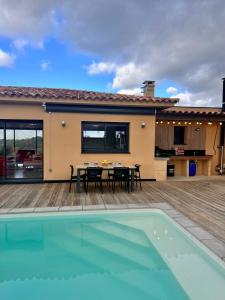 Maisons de vacances Maison Terra Bella, experience authentique en plein coeur du maquis, piscine : photos des chambres
