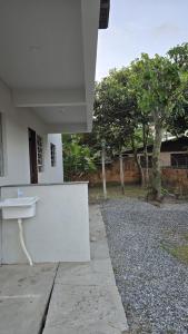 Casa até 4 pessoas Rua Corrupiao Bombas