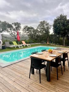 Maisons de vacances Maison Terra Bella, experience authentique en plein coeur du maquis, piscine : photos des chambres