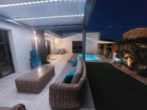 Villas Villa recente spacieuse piscine St Gilles : photos des chambres