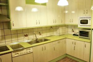 Warm House in Baños de Valdearados, Farm Close to Town