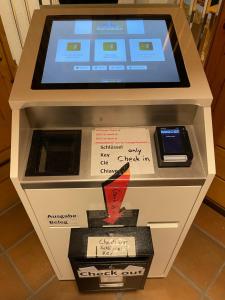 Long & Short Stay Hotel Bahnhof Ausserberg