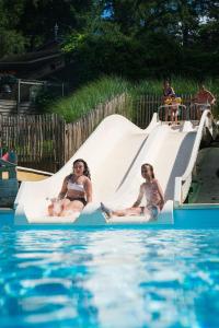 Campings Camping Le Sequoia : photos des chambres