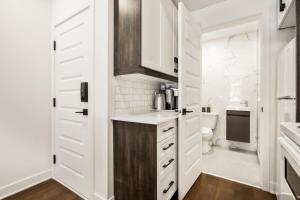 Le Mile End by M11 - Upscale Comfy Studio
