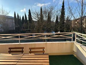 Appartements Appt entier 85m2 avec 2 chambres dont 1 suite parentale 1 bureau 1 canape lit piscine : photos des chambres