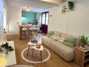 L Écrin - Balnéo & Cinéroom