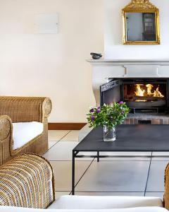 Maisons de vacances Maison pittoresque a Camaret sur Mer avec vue sur mer : photos des chambres