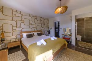 Chalets NEW-Cottage Suspendu - Proche lac, Centre village et Activites by LLA Selections : photos des chambres