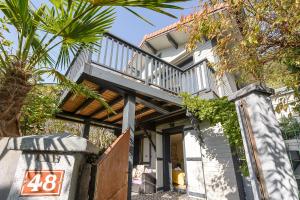 Chalets NEW-Cottage Suspendu - Proche lac, Centre village et Activites by LLA Selections : Chalet 2 Chambres