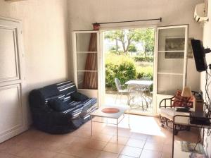 Maison charmante à Gallargues-le-Montueux avec piscine partagée