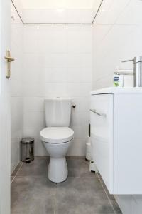 Maisons de vacances Maison accueillante a Monthenault avec jardin prive : photos des chambres
