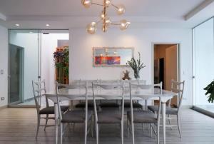 Casa Junin by Wynwood House